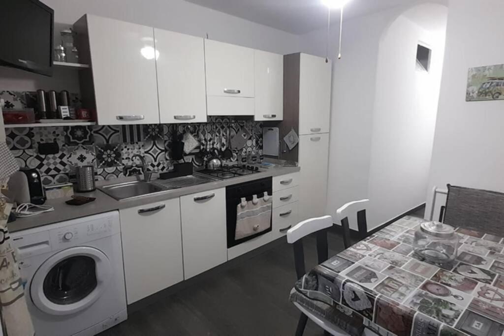 Sabrina'S House Apartment Giardini Naxos Exterior photo