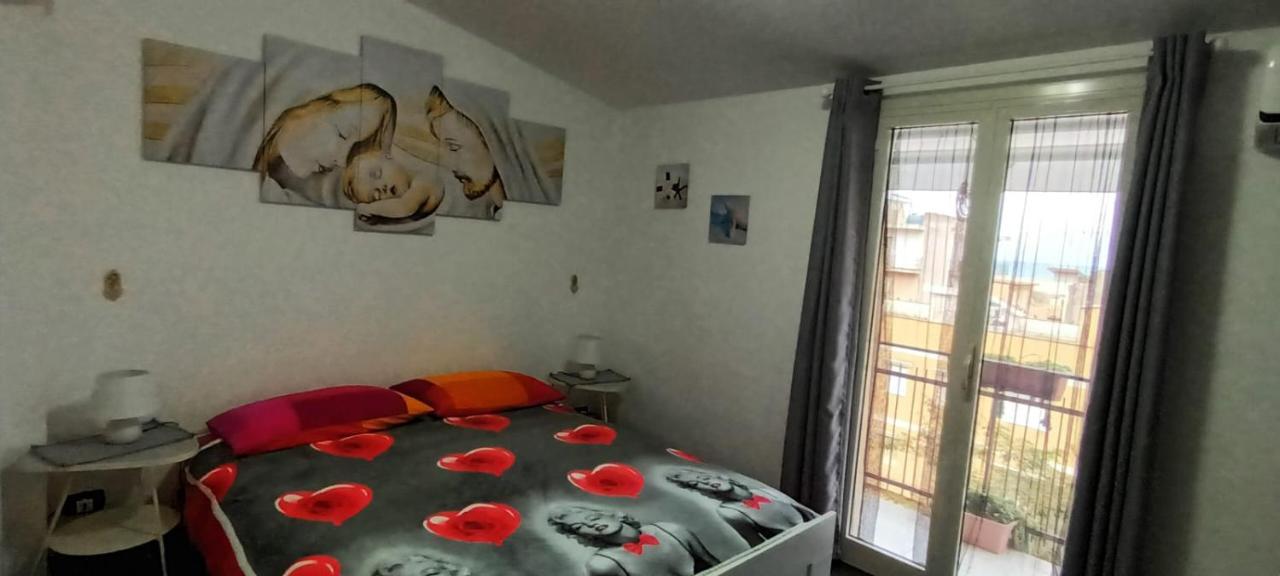 Sabrina'S House Apartment Giardini Naxos Exterior photo